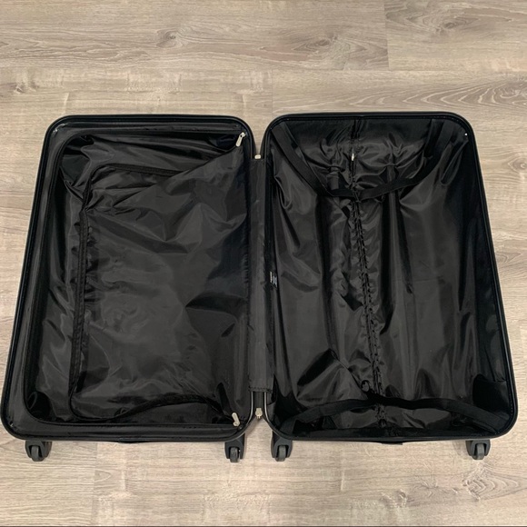 NWT Disney Minnie Mouse Collection Suitcase - 28” - Picture 6 of 7